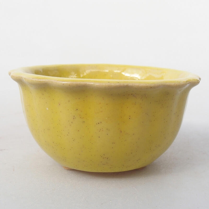 Ceramic bonsai bowl 7 x 7 x 3.5 cm, color yellow