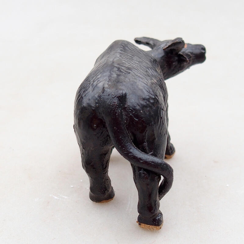 Ceramic figurine - Cow D18-2