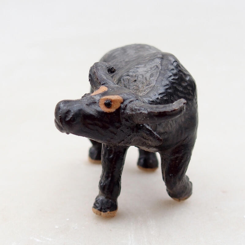 Ceramic figurine - Cow D18-2