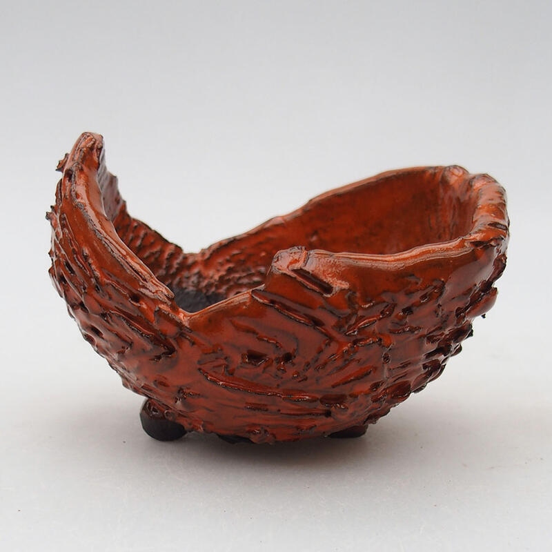 Ceramic Shell 10 x 9.5 x 6.5 cm, color orange