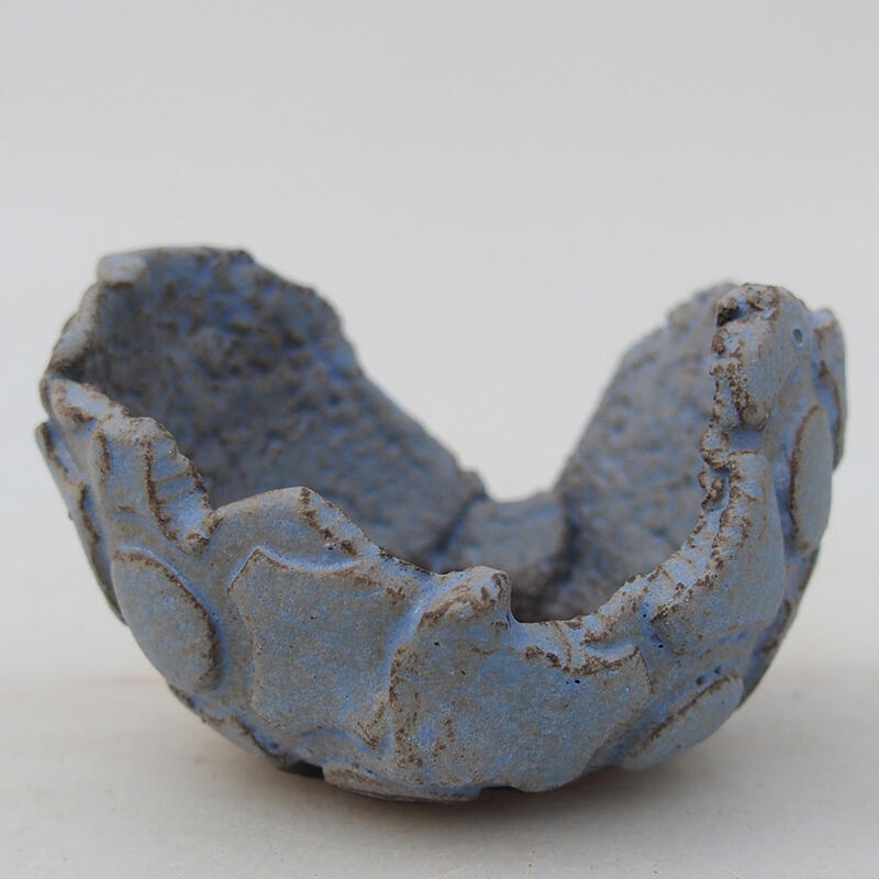 Ceramic shell 7 x 7 x 5 cm, color blue