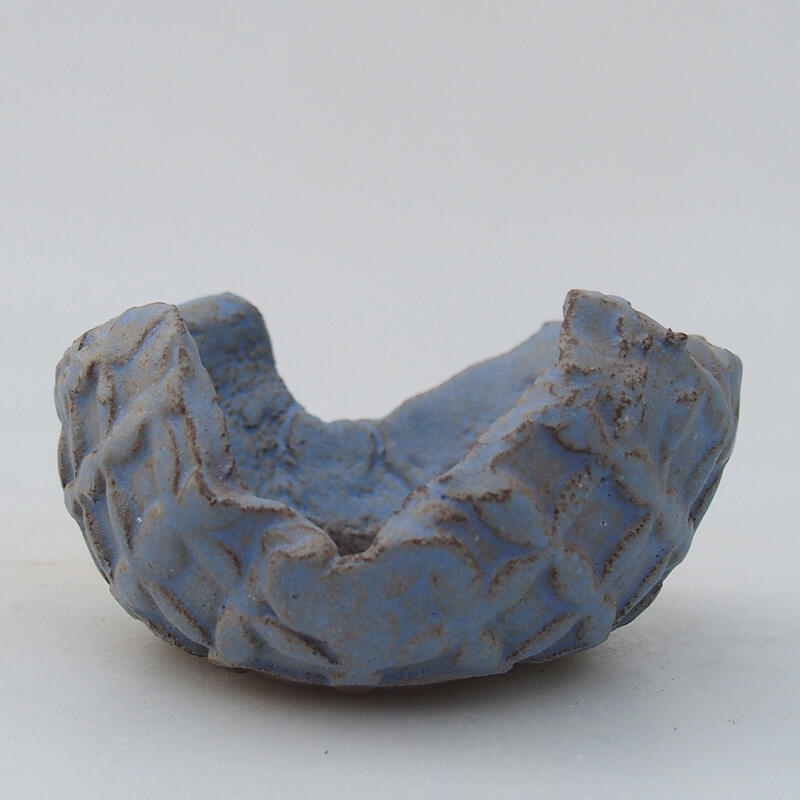 Ceramic Shell 8.5 x 8.5 x 4.5 cm, color blue