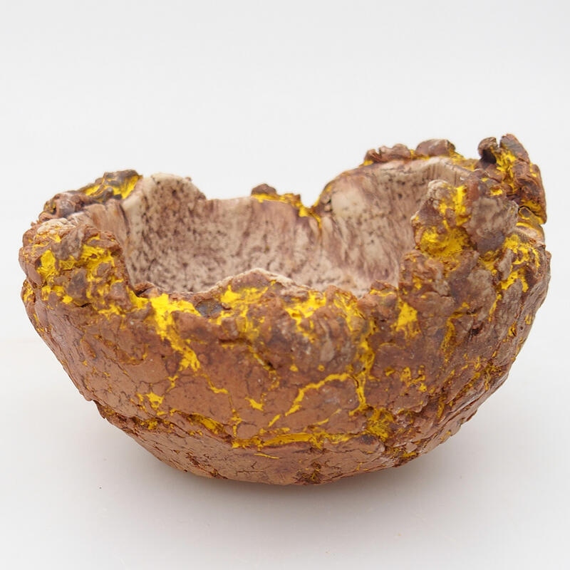 Ceramic shell 9.5 x 9 x 6 cm, color yellow